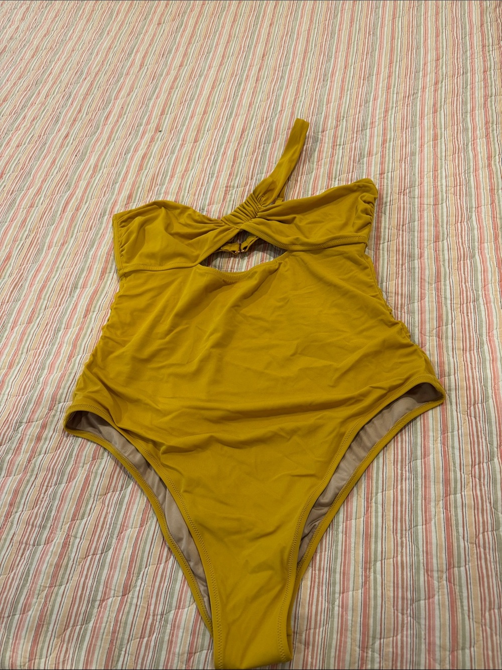 Target Shade & Shore Mustard Mustard Yellow Twist-Front One-Piece Sz XL